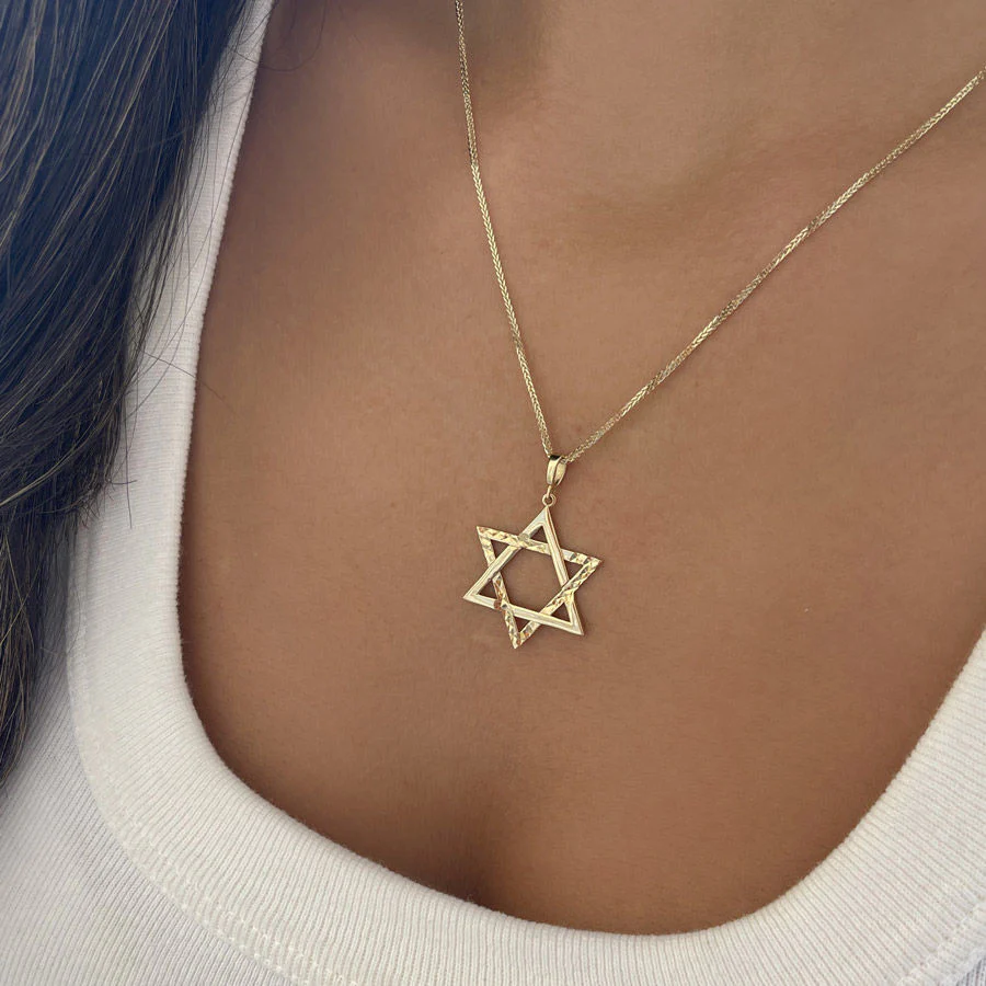 תליון ושרשרת מזהב צהוב 14 קראט - מגן דוד משולב - Image 2